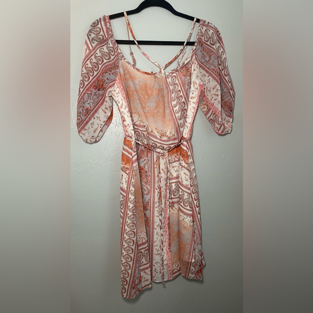 BCBGeneration cold shoulder paisley floral scarf mini dress S